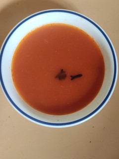 ટોમેટો સૂપ (Tomato Soup Recipe In Gujarati) રેસીપી મુખ્ય ફોટો