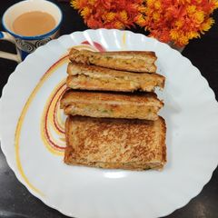 Simple Potato & Onion Sandwich A picture of Simple Potato & Onion Sandwich.