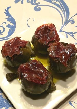 Una foto de Carxofes confitades (alcachofas)
