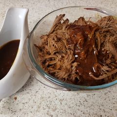 A picture of My Slow BBQ Pulled Beef. 😁.