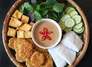 Hình của món Bún đậu mắm tôm chay.