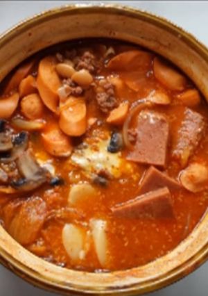 Hình của món Canh quân đội Hàn Quốc - Korean Army Stew.