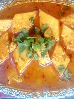 ढोकली नू शाक गुजरात की काठियावाड़ी रेसिपी(dhokli nu shaak recipe in hindi) रेसिपी मुख्य फोटो
