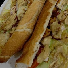 A picture of Grilled Chicken Sub Sandwich Recipe 🥖🍗.