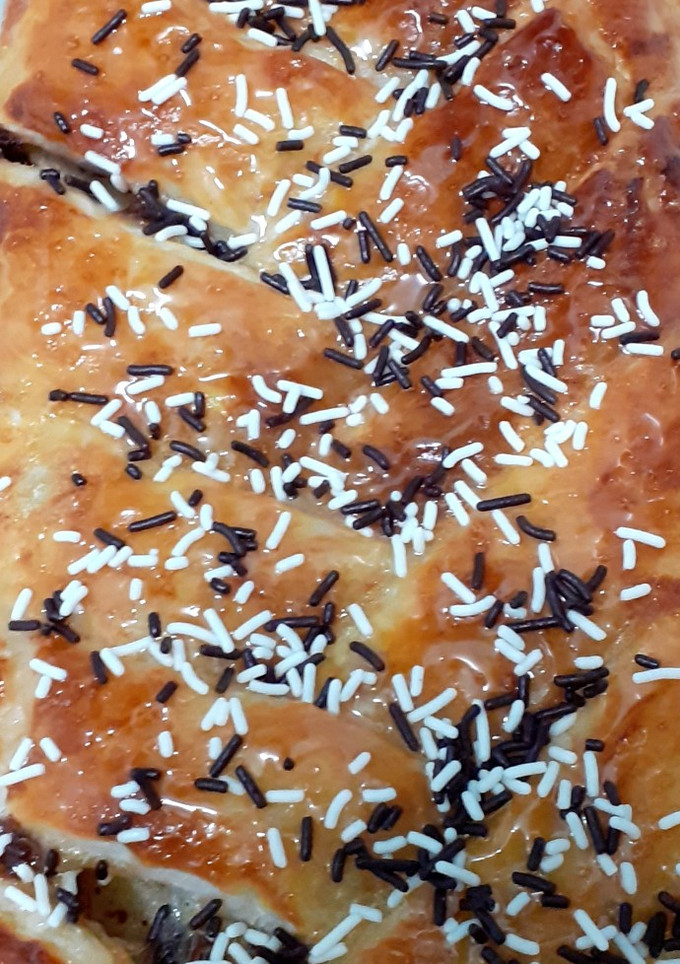 Una foto de Trenza de Nutella y manzana 🍏
