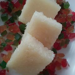 A picture of Desiccated nariyal barfi.