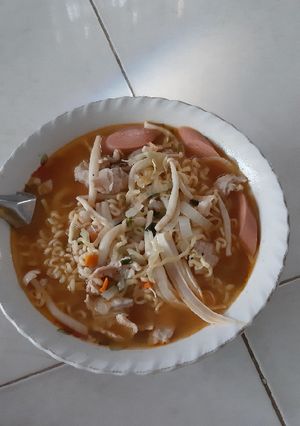 Hình của món Mì cay ngọt.