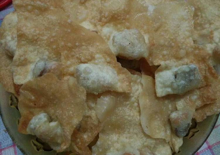 Pangsit goreng homemade isi bakso sosis keju