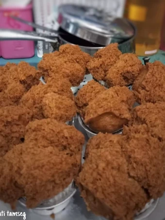 Cara Gampang Menyiapkan Resep Bolu kukus gula merah mekar yang Bisa Manjain Lidah Anti Ribet, Lezat Sekali