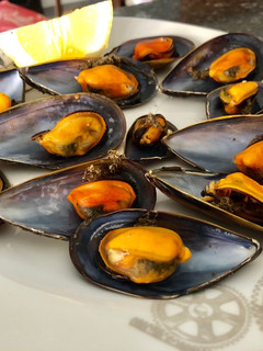 Una foto de Mejillones al vapor