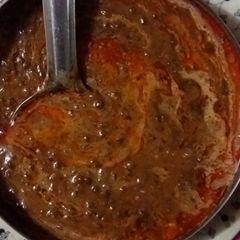 A picture of Dal makhani.
