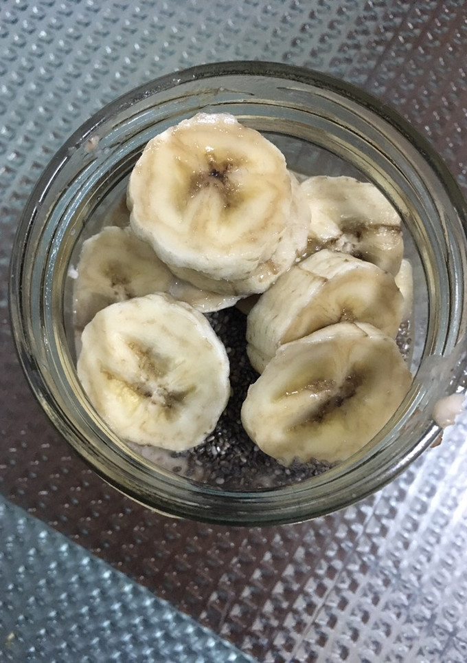 Una foto de Overnight oats/porridge/gachas de avena... 🥣