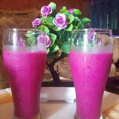 รูปของ Dragon fruit mix pear juice