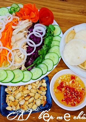 Hình của món Gỏi Sắc Xuân.