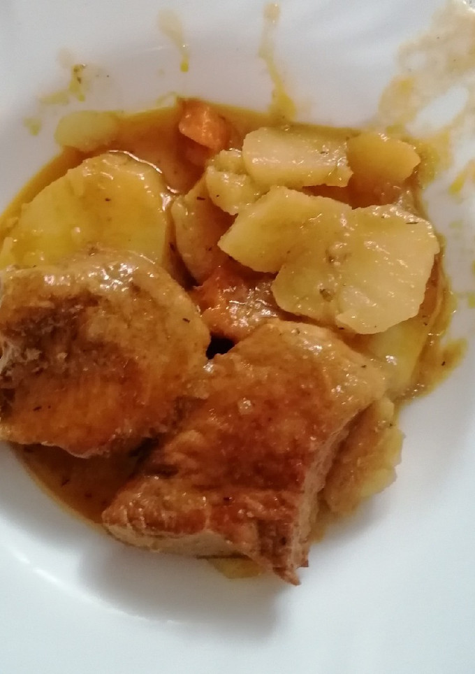 Una foto de Solomillo con patatas