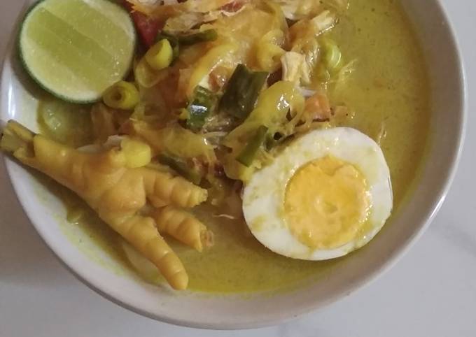 Soto ayam kuah santan