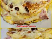 Una foto de quesadillas de jamón york y queso
