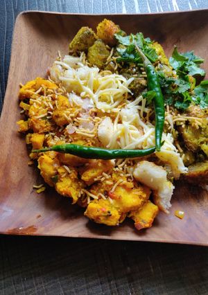 A picture of Bread poha.