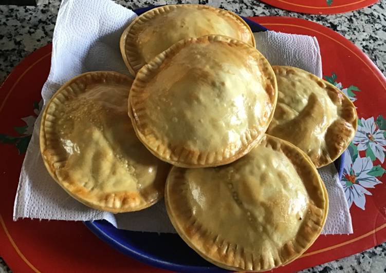 Pastelitos de carne Receta de Rosa Padrón Argentó Cookpad