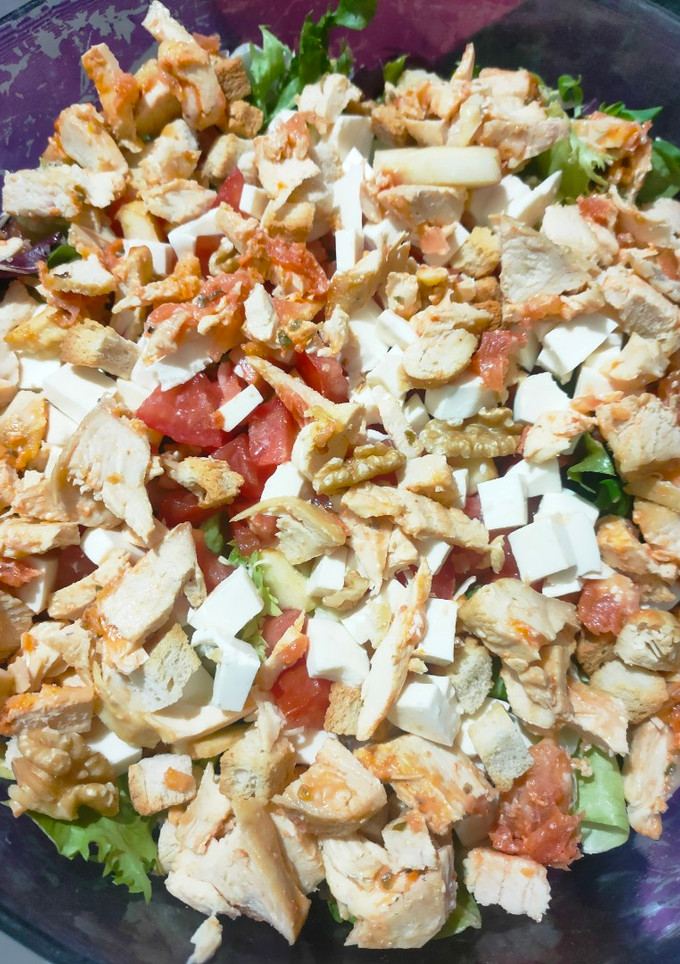 Una foto de Ensalada "de todo un poco"