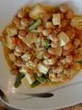 Guiso de garbanzos y tofu