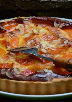 Une photo de Tarte amandine aux abricots et au miel