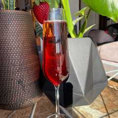 A picture of Kir Royal.