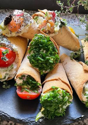 Une photo de 🌮Cornets wraps 🫓🫔express fraîcheur 🥬printanière 🥒🌶️