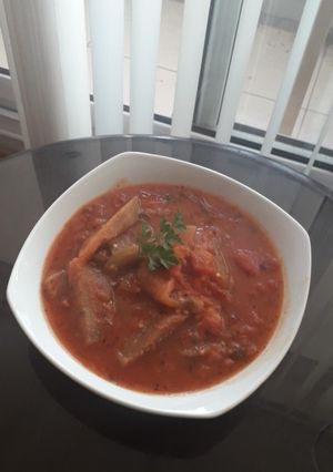 Una foto de Cocina Casera Árabe Berenjenas en Salsa de Tomates