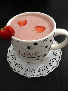 Foto resep 27. Smoothies Pisang & Strawberry