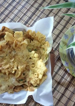 Foto resep Rempeyek Udang Rebon (Takaran Sendok)