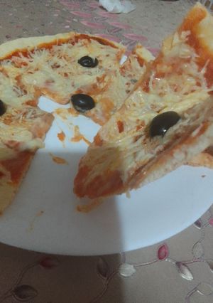صورة لوصفة بيتزا المحلات