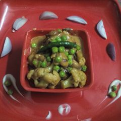 A picture of White  fulgobi.