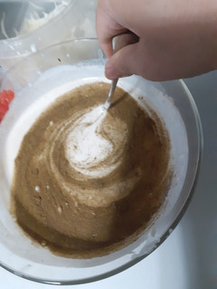 A picture of Yogurt sauce for chaat.