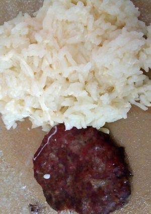 Una foto de Arroz con queso frito