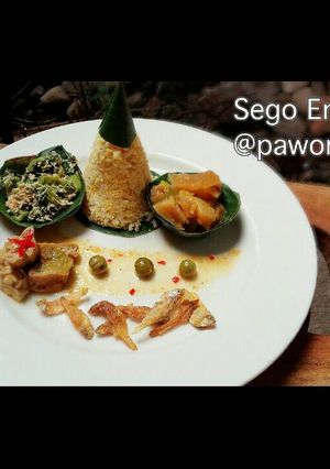 Foto resep Sego empog #kurangkomplet