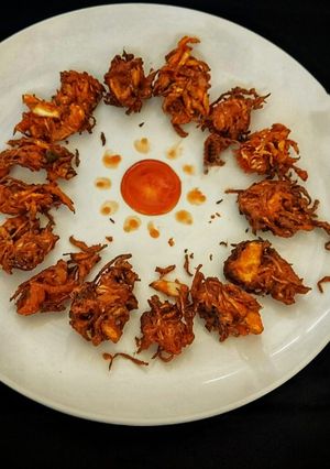 A picture of Cabbage Pakoda.