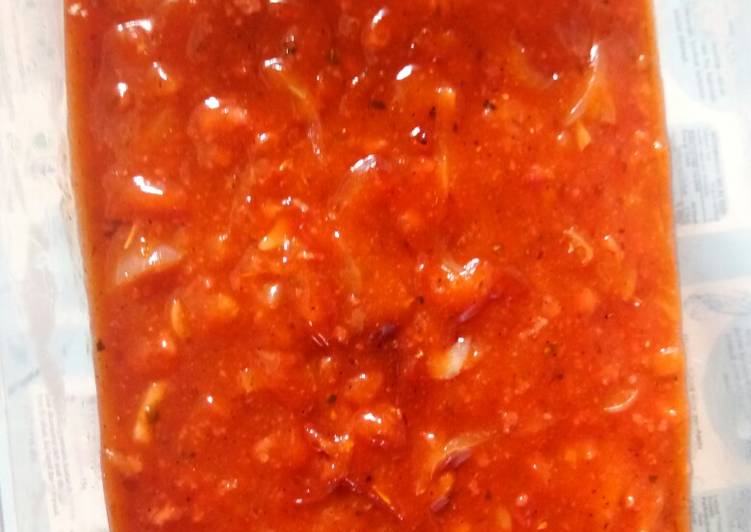 Saus pizza