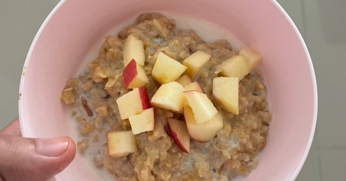 Resep [BLW Mpasi] Peanut Butter Apple Oatmeal oleh Oka Cookpad