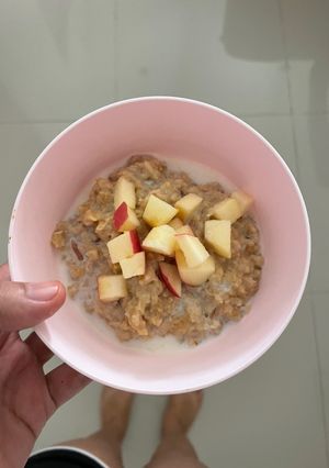 Foto resep [BLW Mpasi] Peanut Butter Apple Oatmeal