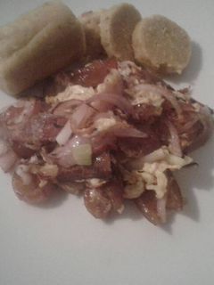 Una foto de Majado de plátano verde com chicharrón de chancho🐽🐷🐖