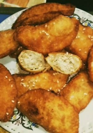 A picture of Sesame Seeds And Mawa Ghujiya.
