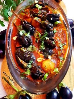 बैंगन मसाला करी (baingan masala curry recipe in Hindi) रेसिपी मुख्य फोटो