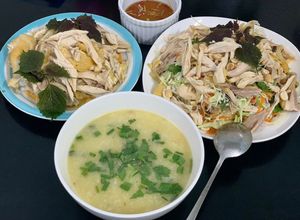 Hình của món Cháo gà đậu xanh - gỏi bắp cải 🐓.