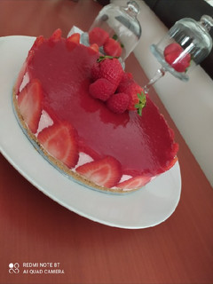 Una foto de Tarta de fresa sin horno