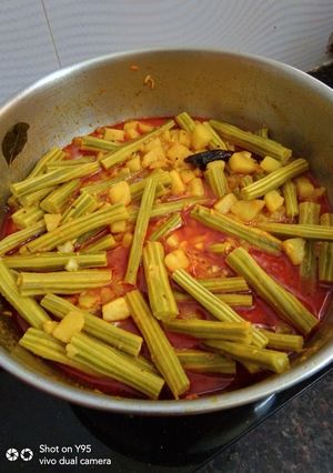 સરગવાનું શાક (Saragva Shak Recipe In Gujarati) રેસીપી મુખ્ય ફોટો