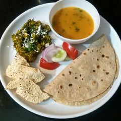 A picture of Palak paneer bhurji.