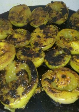 A picture of Spicy Tangy Tomatoes.