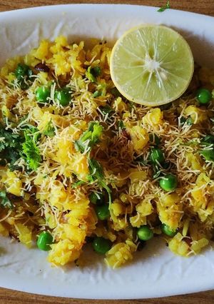 A picture of Matar poha.