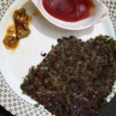 A picture of Mooli leaves paratha.